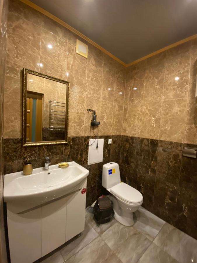 Вул Роксолани , 16 Центр 300 М До Бювету Truskavets Exterior foto